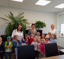 Przedszkolaki z ZSP w Drewnicy z wizytą w Urzędzie Gminy w Stegnie